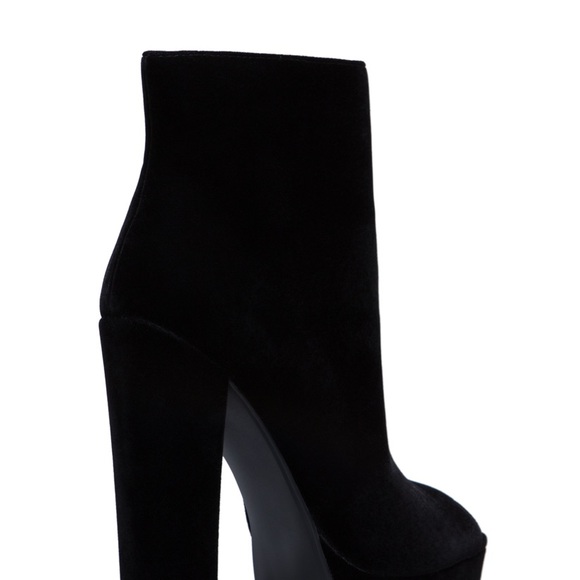 KIMARA BOOTIE - Picture 3 of 3